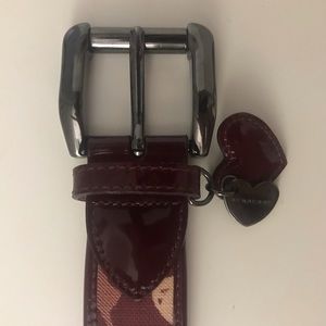 Burberry Raspberry leather & heart check belt